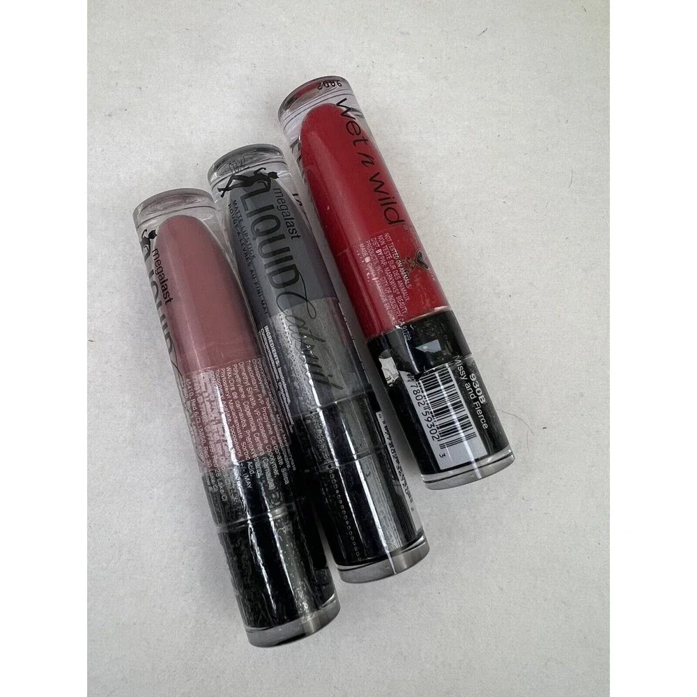 Lot Of 3 wet n wild MegaLast, Liquid Catsuit, Matte Lipstick #930B #973A #924B‎
